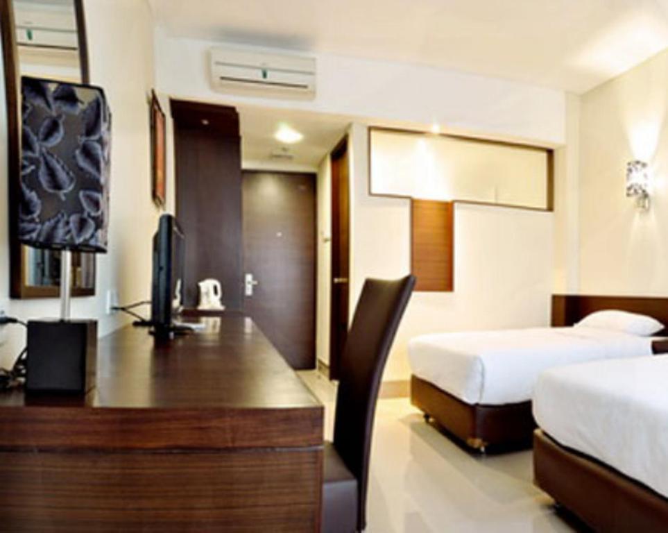 Bamboo Inn Hotel & Cafe Jakarta Luaran gambar