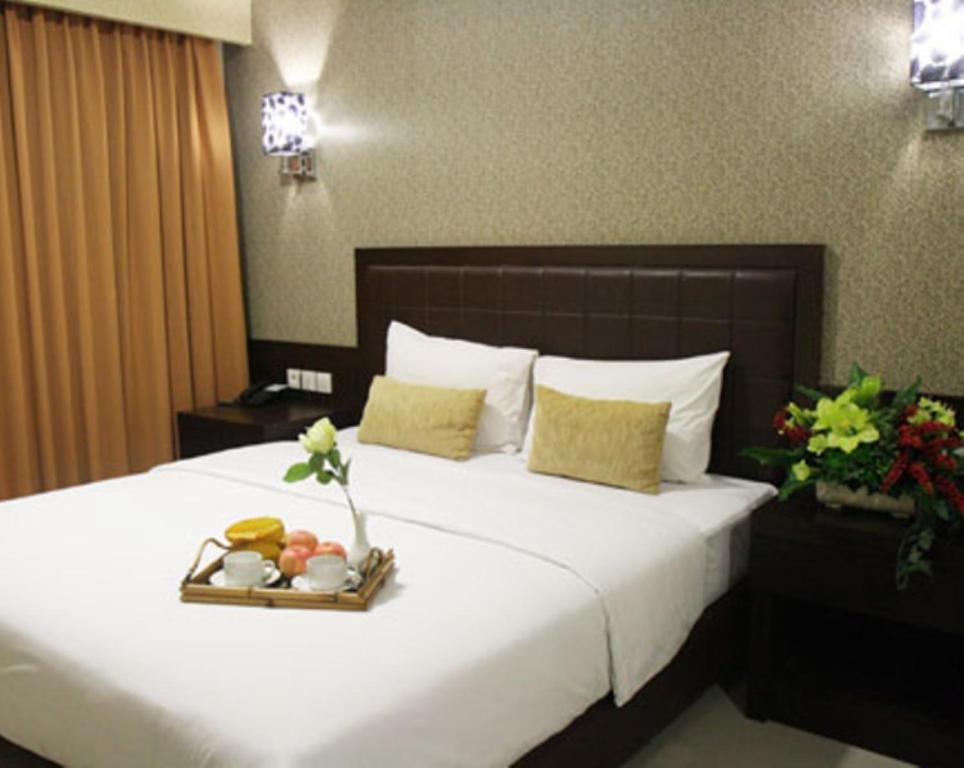Bamboo Inn Hotel & Cafe Jakarta Luaran gambar